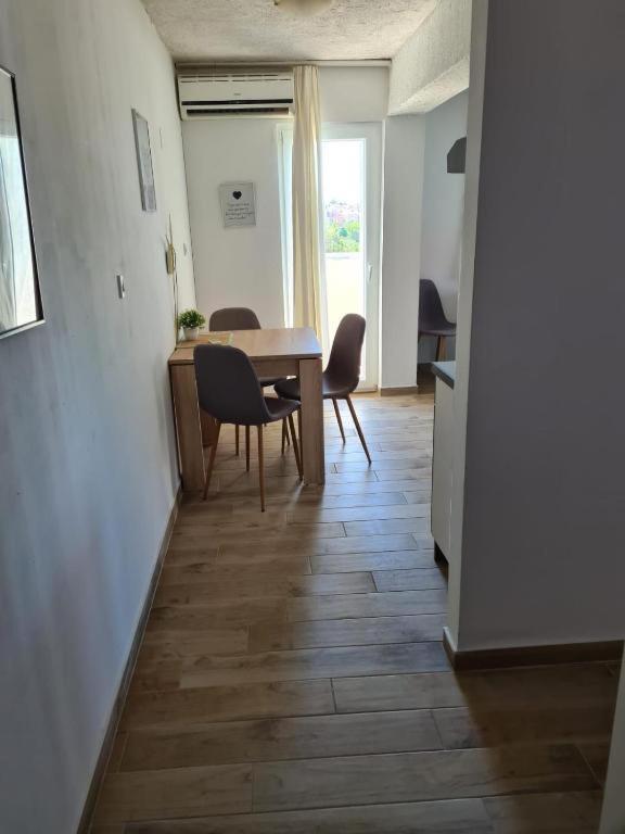 Appartement Milka à Zadar Extérieur photo